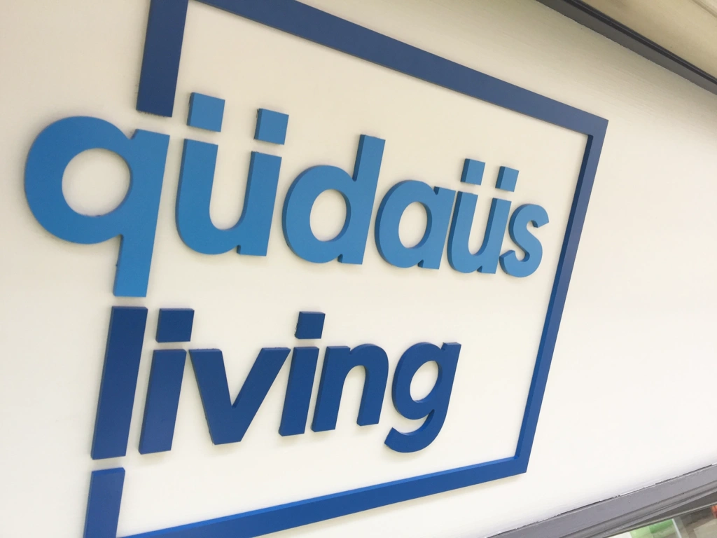 Qudaus Living Mere Green